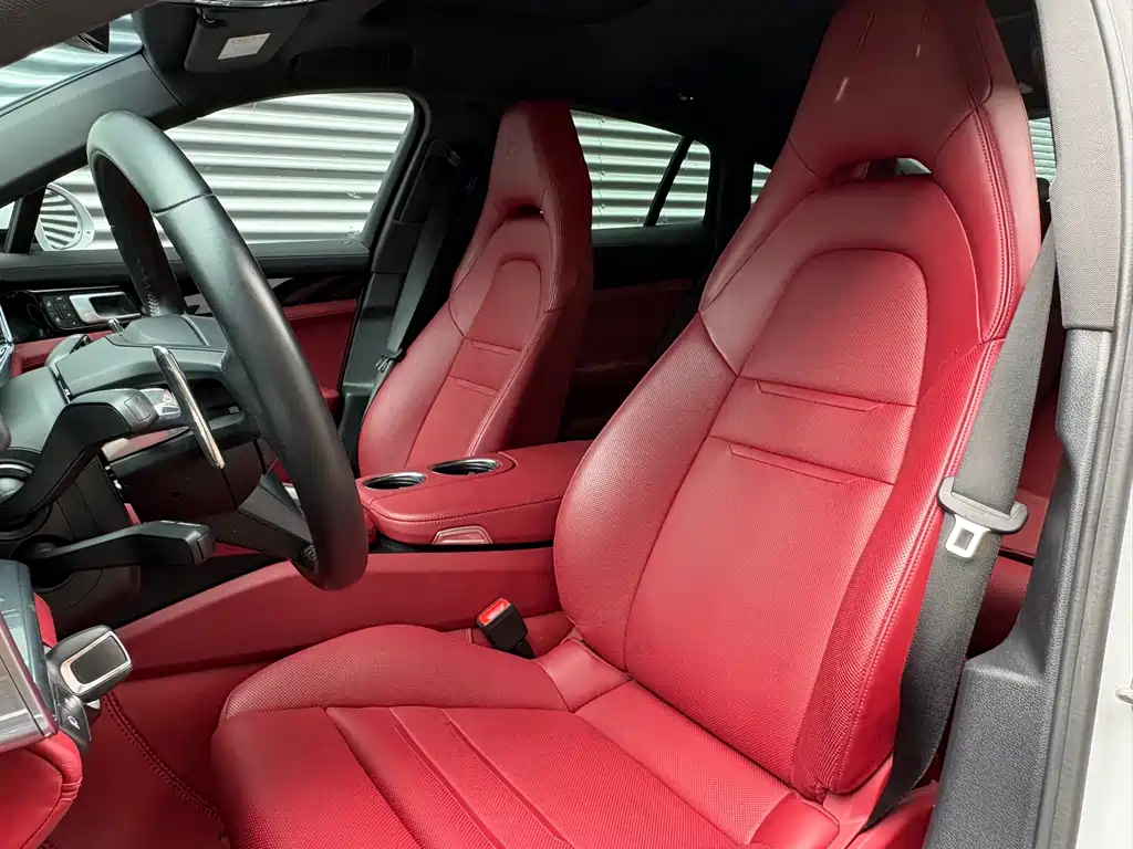 Porsche Panamera — миниатюра 12