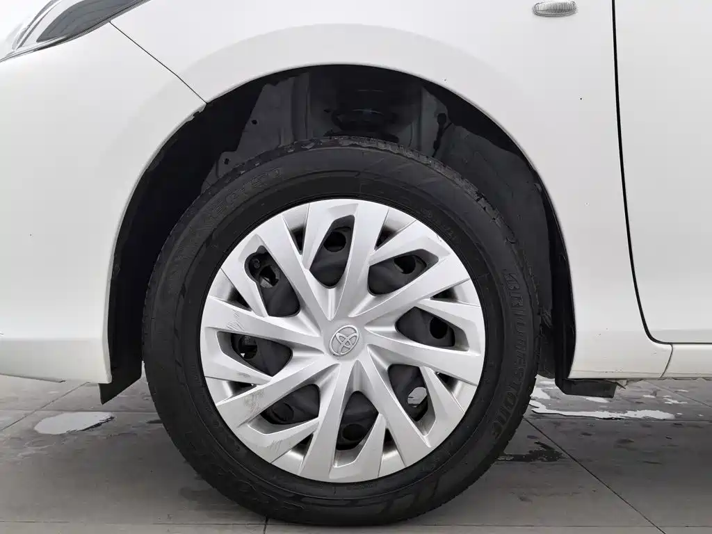 Toyota Vios FS — миниатюра 17