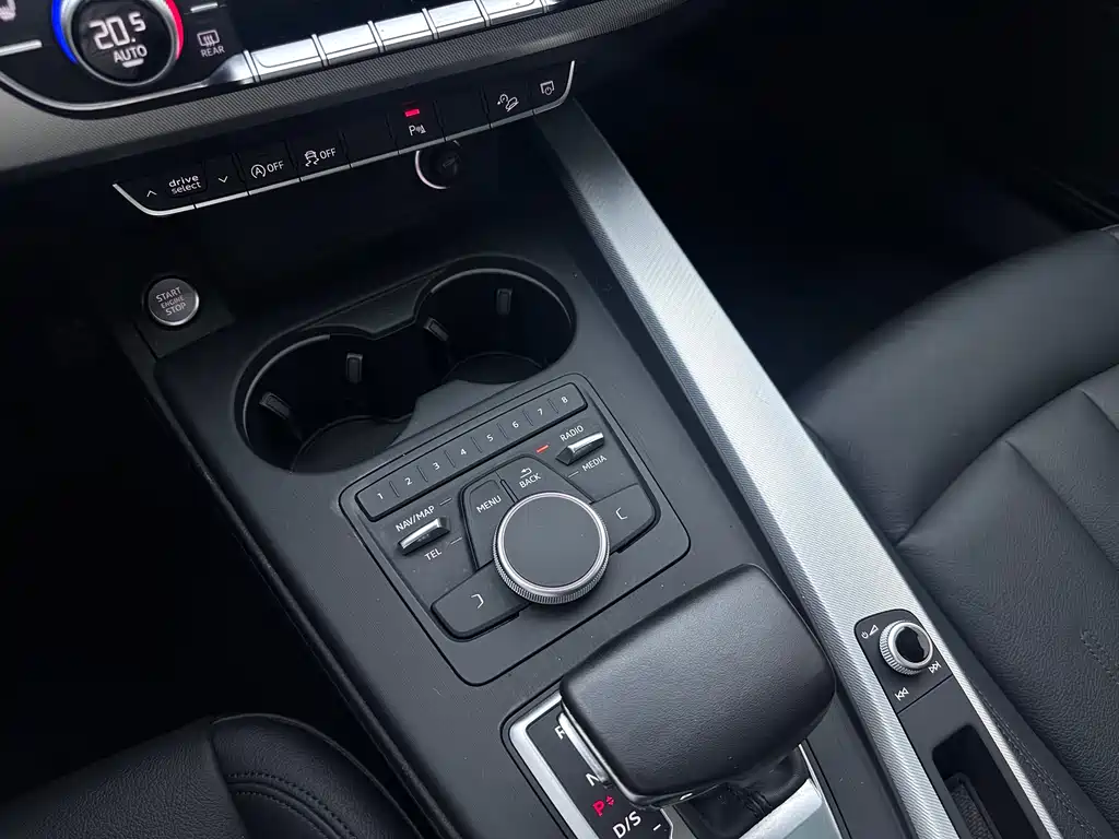 Audi A4 (Import) — миниатюра 16