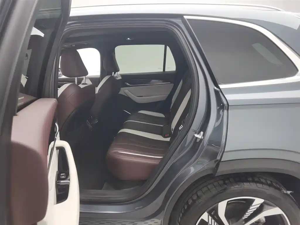 GEELY AUTOMOBILE XINGYUE L