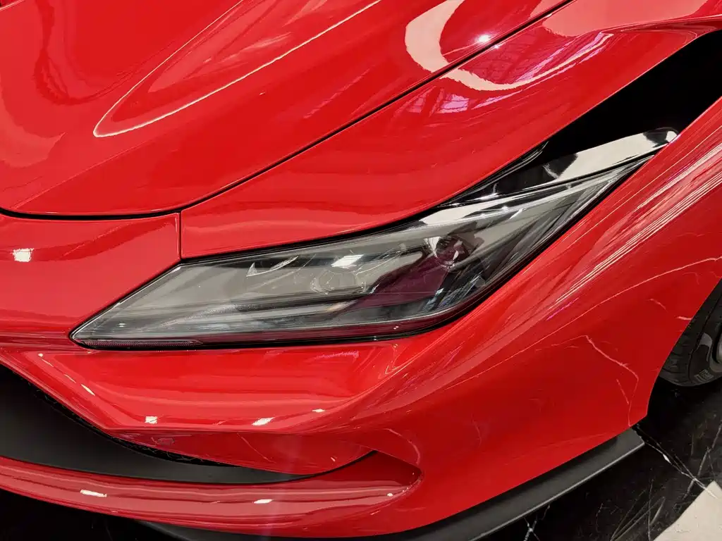 Ferrari F8 — миниатюра 4
