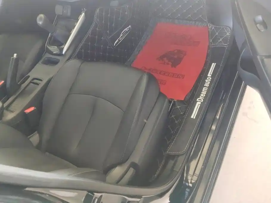 Nissan Sylphy 2016 1.6XL MT Luxury