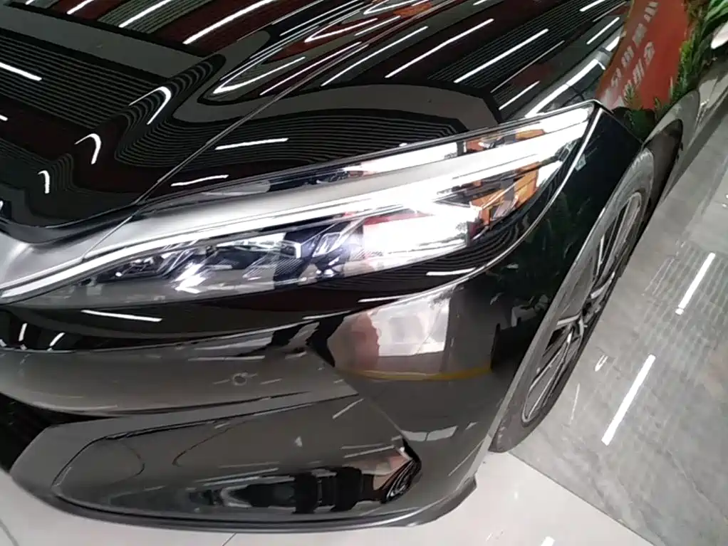 BYD Han L — миниатюра 24