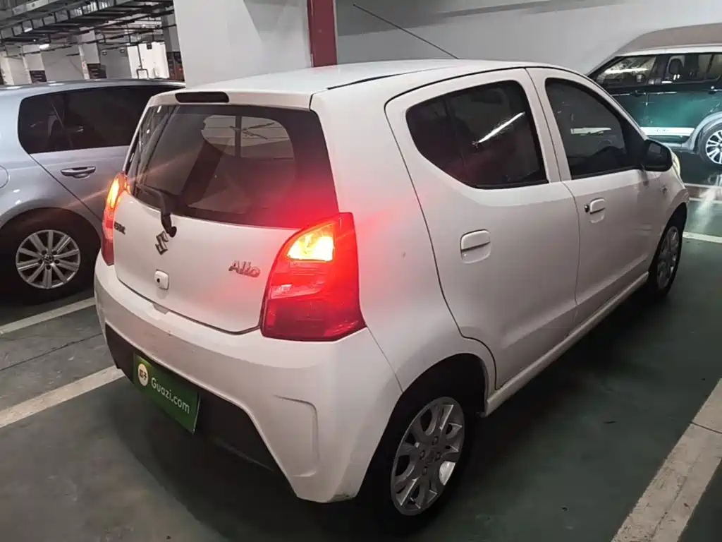 Suzuki Alto — миниатюра 7