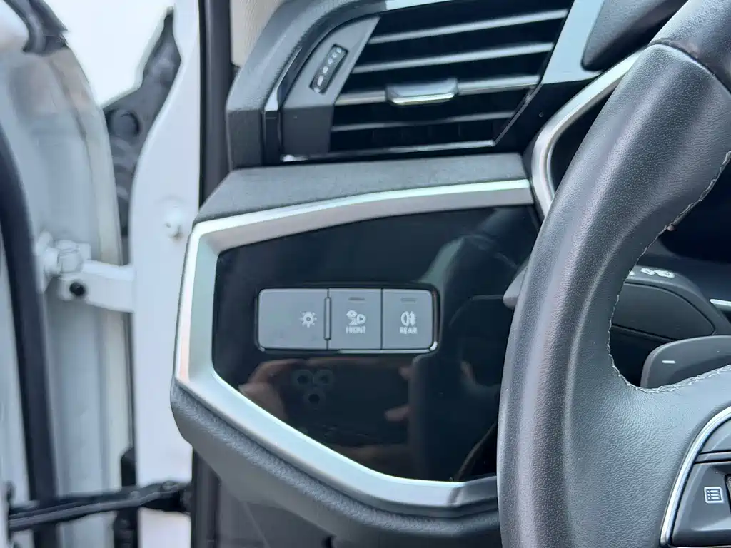 Audi Q3 — миниатюра 6