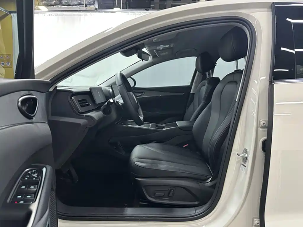 BYD Seal 06 — миниатюра 12