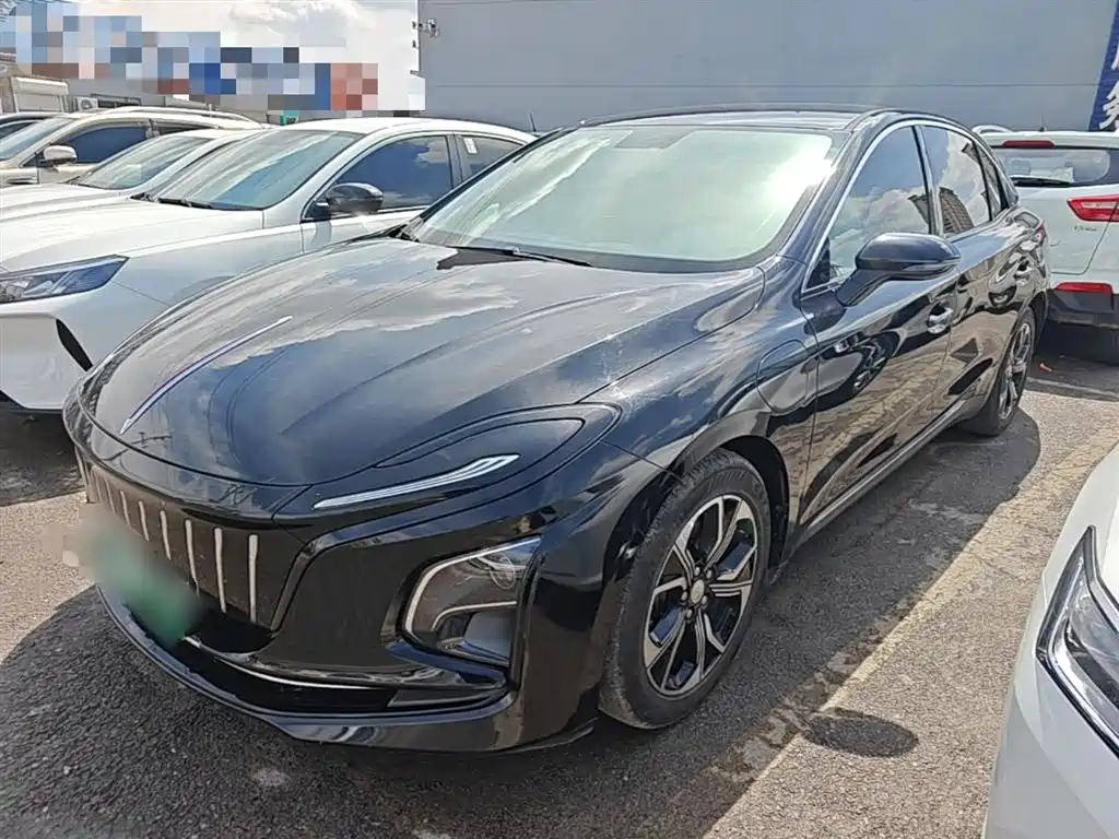 Hongqi Hongqi E-QM5 2022