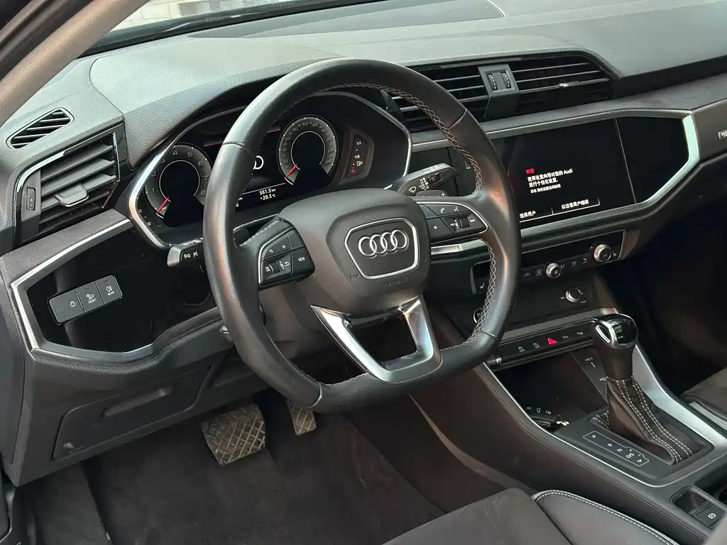 Audi Q3 2022 35 TFSI Fashion