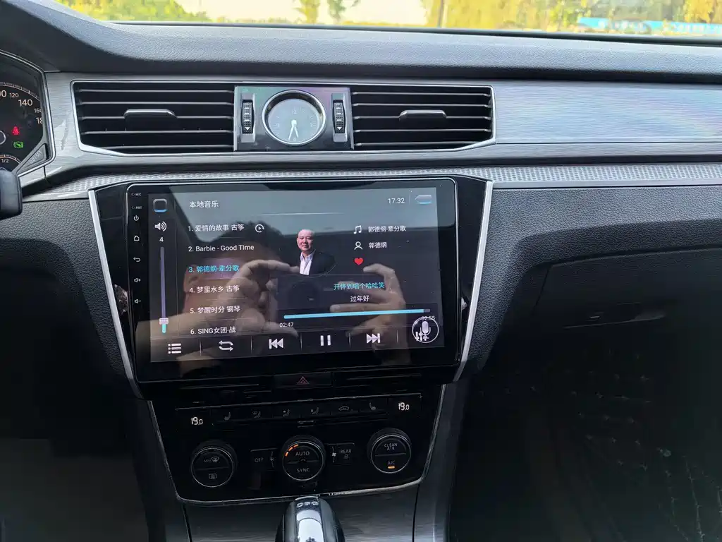 Volkswagen Passat — миниатюра 8