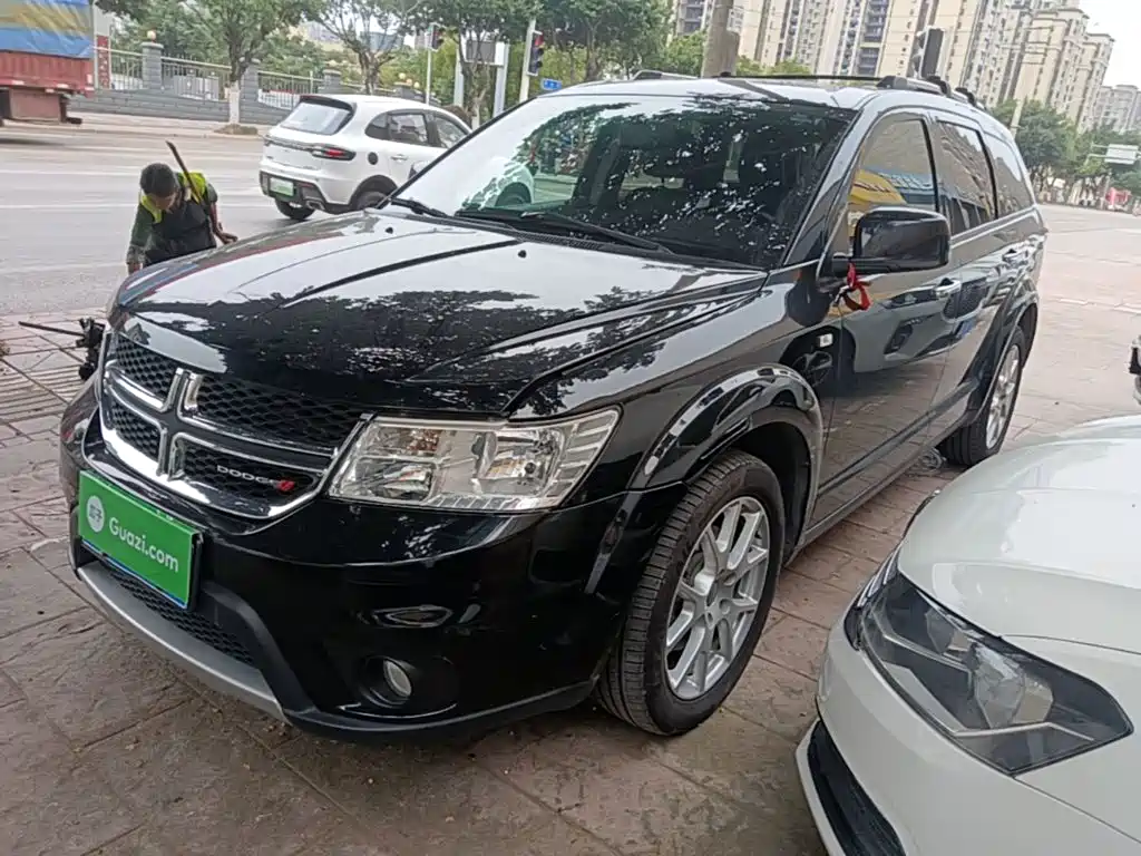 Dodge Journey — миниатюра 2