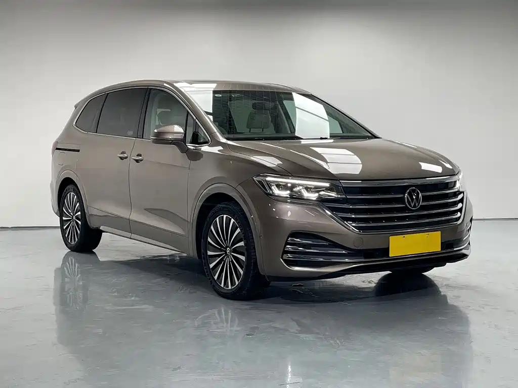 Volkswagen Viloran 2020 380TSI Luxury
