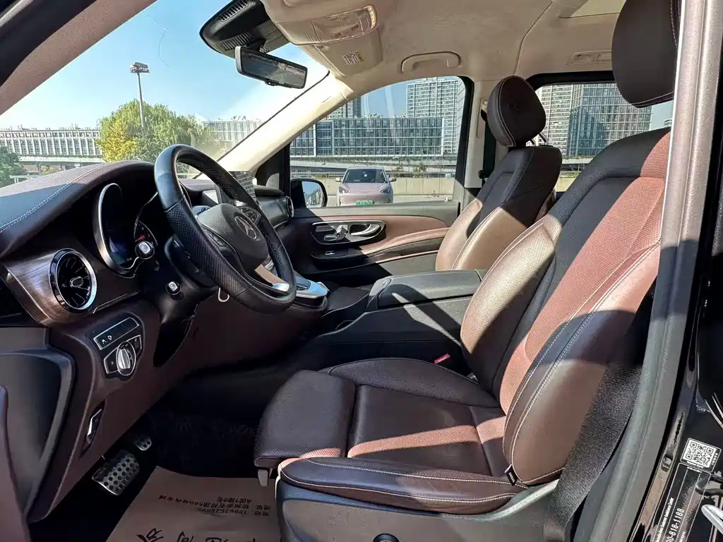 MERCEDES-BENZ V CLASS