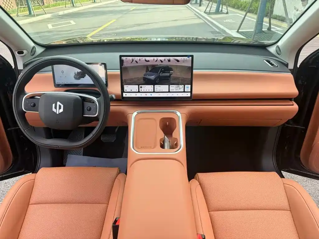 Leapmotor C16 2026 280 6 мест