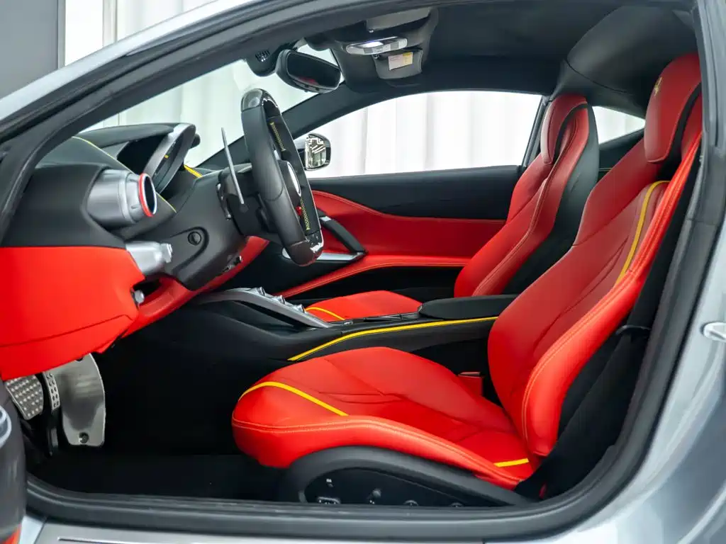 Ferrari 812 — миниатюра 8