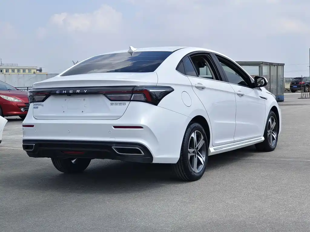Chery Arrizo 5 PLUS — миниатюра 5