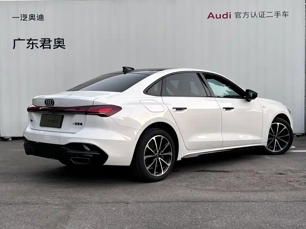 Audi A5L — миниатюра 4