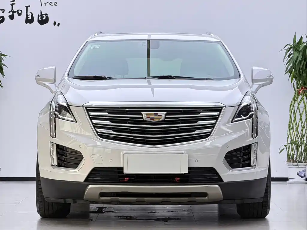 Cadillac XT5 — миниатюра 2