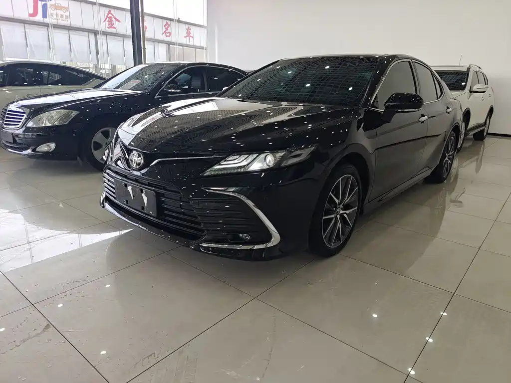 Toyota Camry 2022