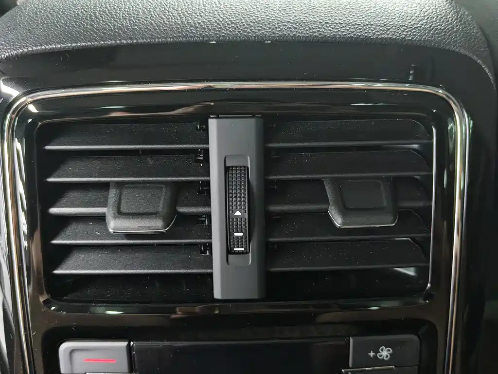 Volkswagen Passat — миниатюра 8