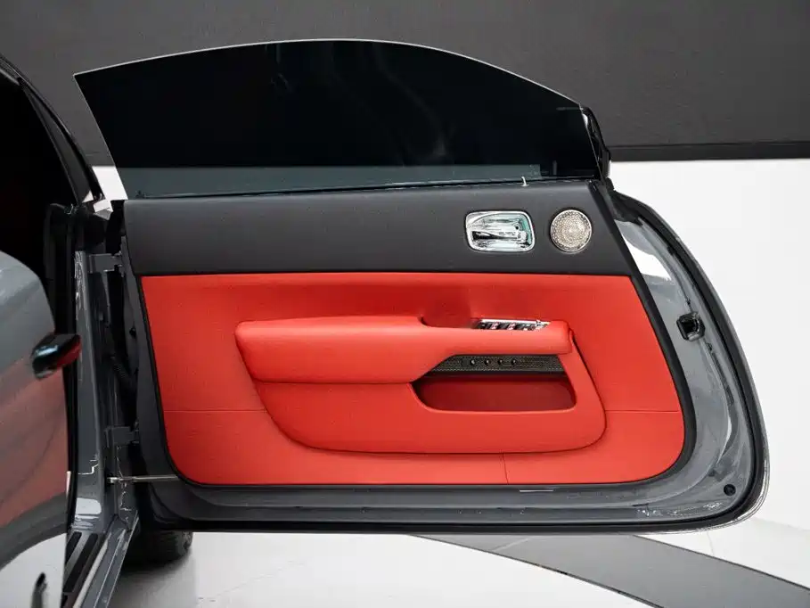 Rolls-Royce Wraith — миниатюра 17