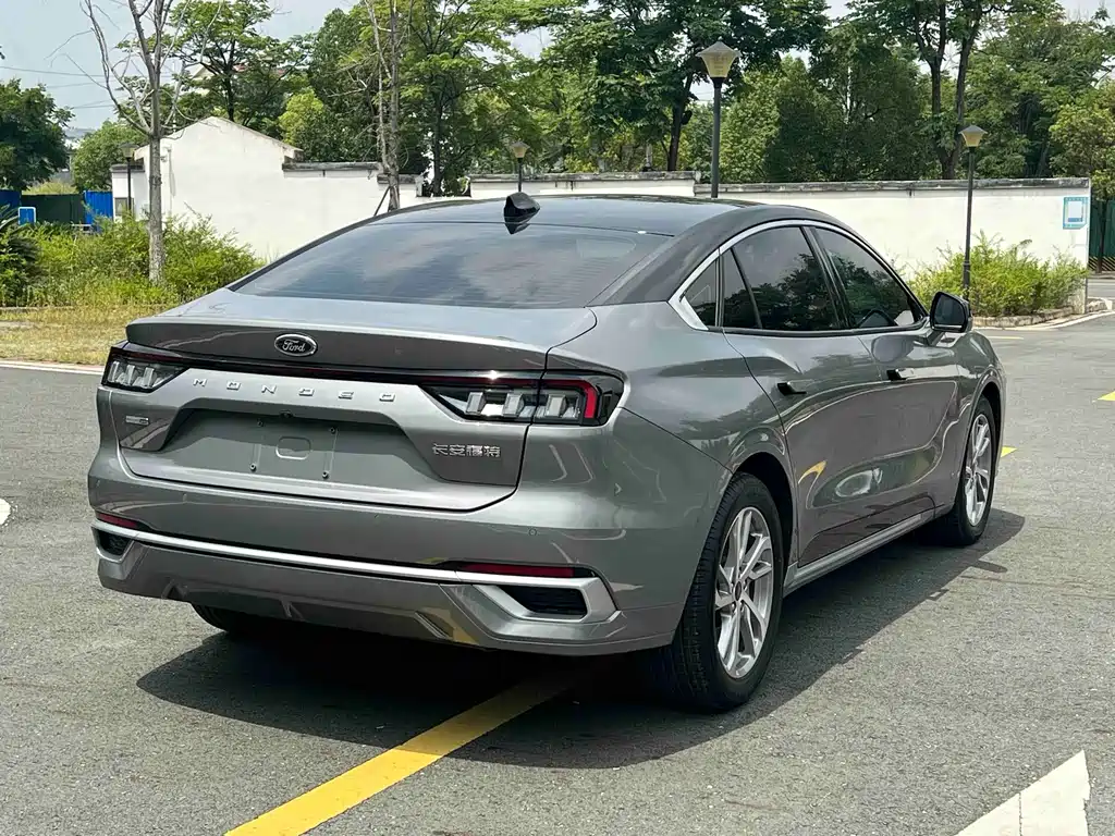 Ford Mondeo 2022 EcoBoost 245 Luxury
