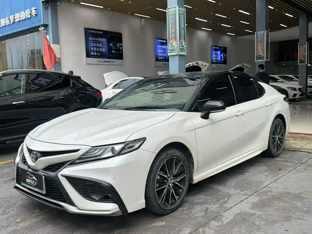 Toyota Camry 2022