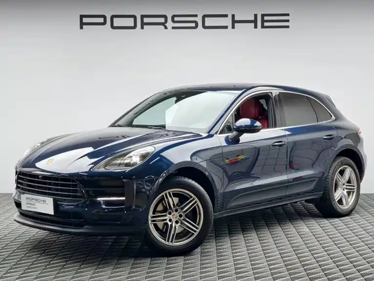 Porsche Macan 2021