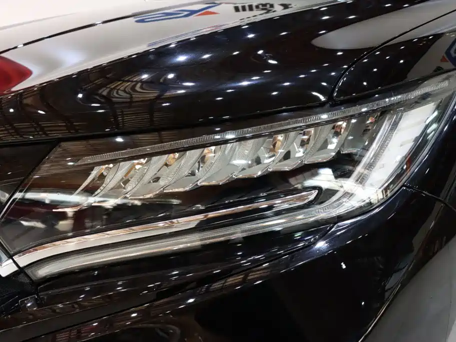 Honda UR-V — миниатюра 7