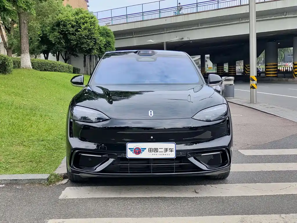 AITO AITO M6 — миниатюра 2