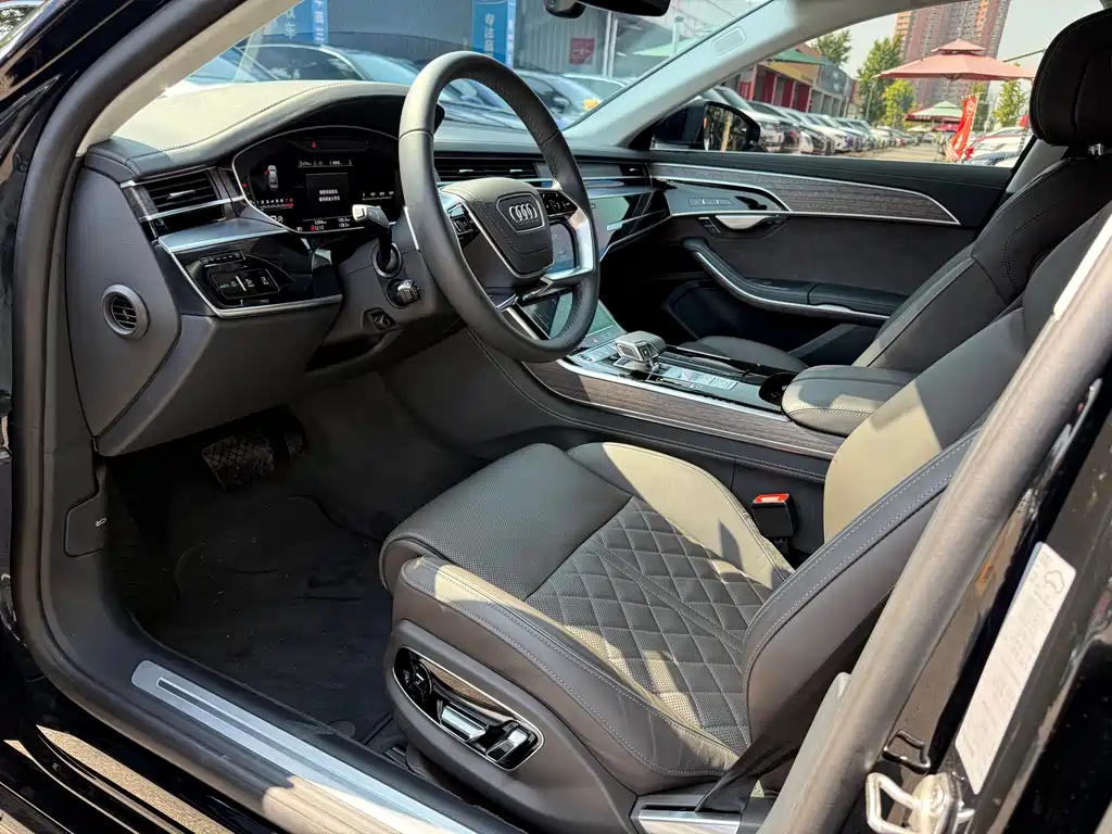 Audi A8 — фотографии объявления, Фото 18