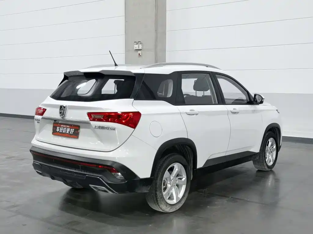 Baojun 530 — миниатюра 2