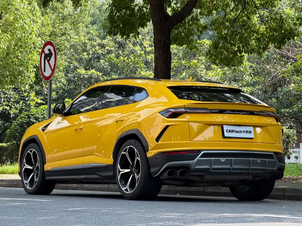 Lamborghini Urus — миниатюра 6