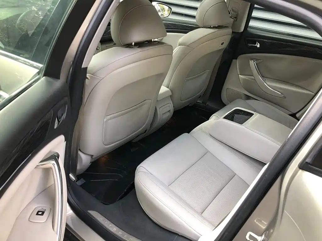 Citroen C5 — миниатюра 9