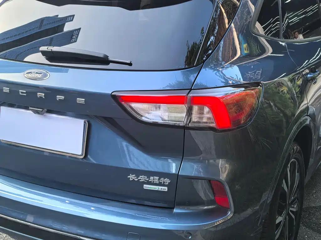 Ford Escape — миниатюра 17
