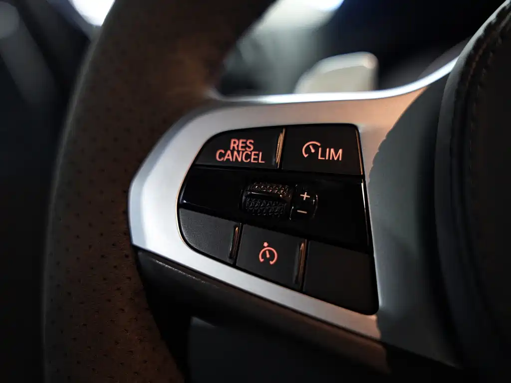 BMW X3 — миниатюра 7