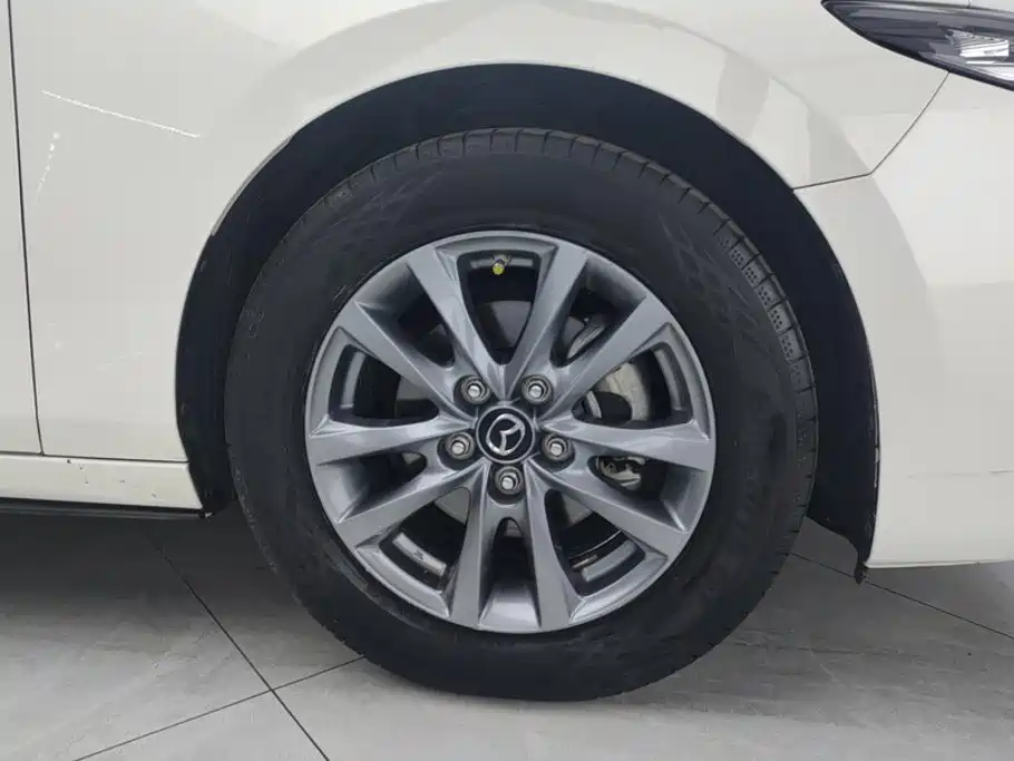 Mazda 3 Axela — миниатюра 6