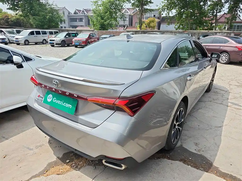 Toyota Avalon 2023 2.5L Luxury