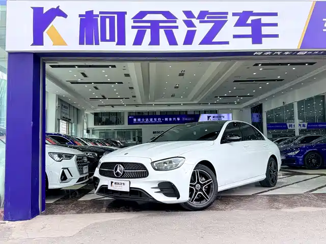 MERCEDES-BENZ E CLASS