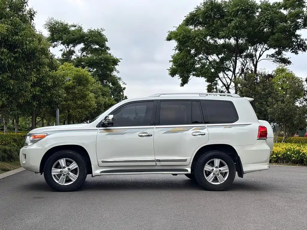 Toyota Land Cruiser 2015 4.0L V6