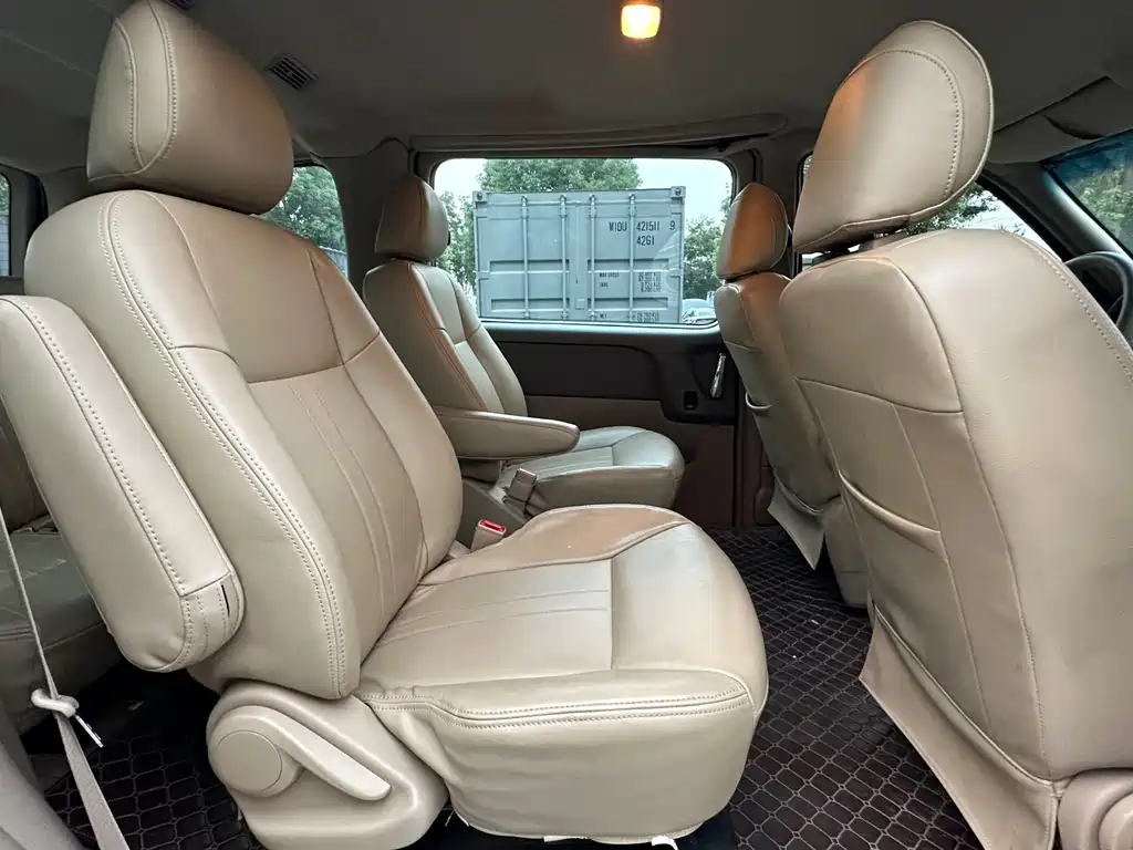 Buick GL8 — миниатюра 18