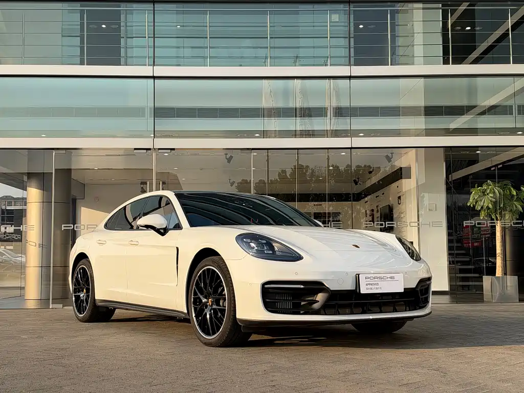 Porsche Panamera — миниатюра 2