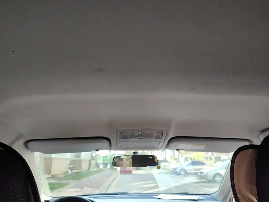 Toyota Corolla — миниатюра 14