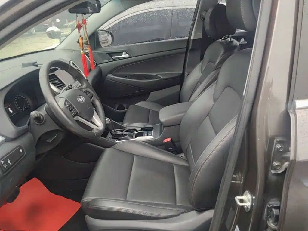 Hyundai Tucson — миниатюра 15