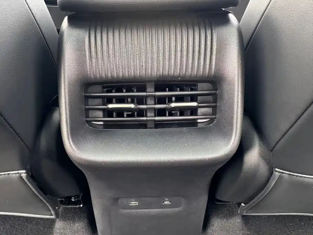 Wuling Xingguang S — миниатюра 12