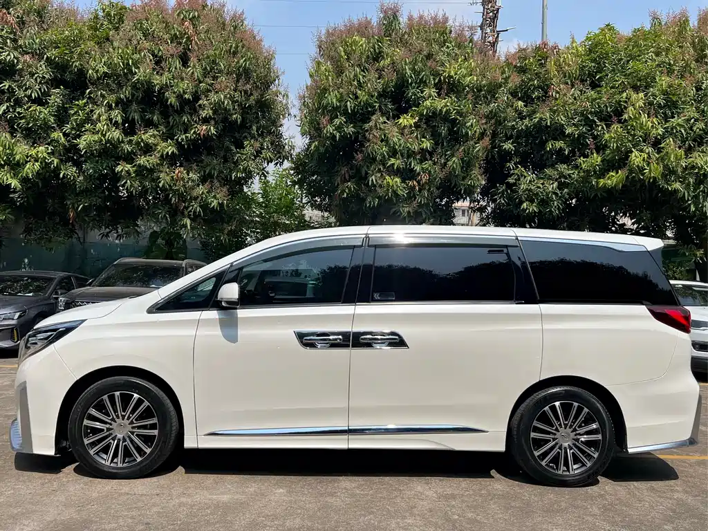 GAC M8 2021 390T Luxury