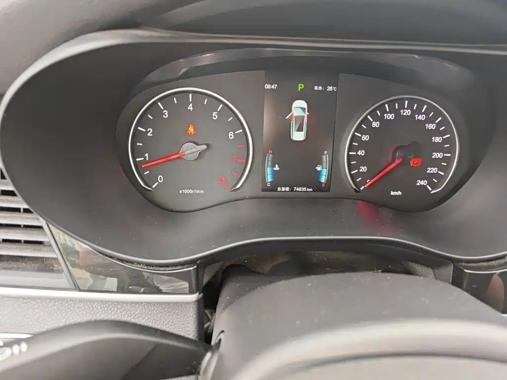 BYD MAX — миниатюра 5