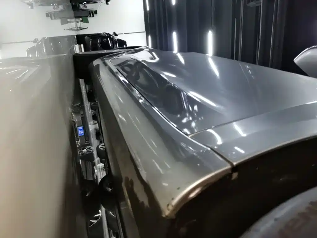 Tesla Model 3 — миниатюра 21