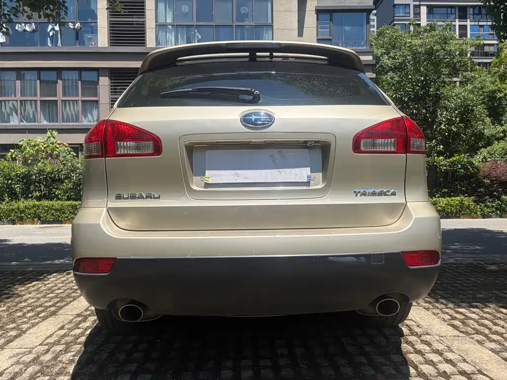 Subaru Tribeca — миниатюра 5