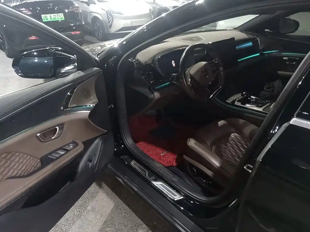 BYD Han — миниатюра 16