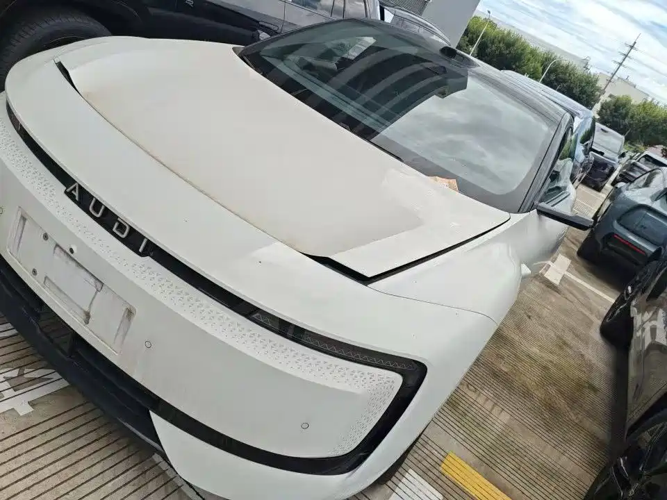Ауди Ауди. Audi E5 Sportback